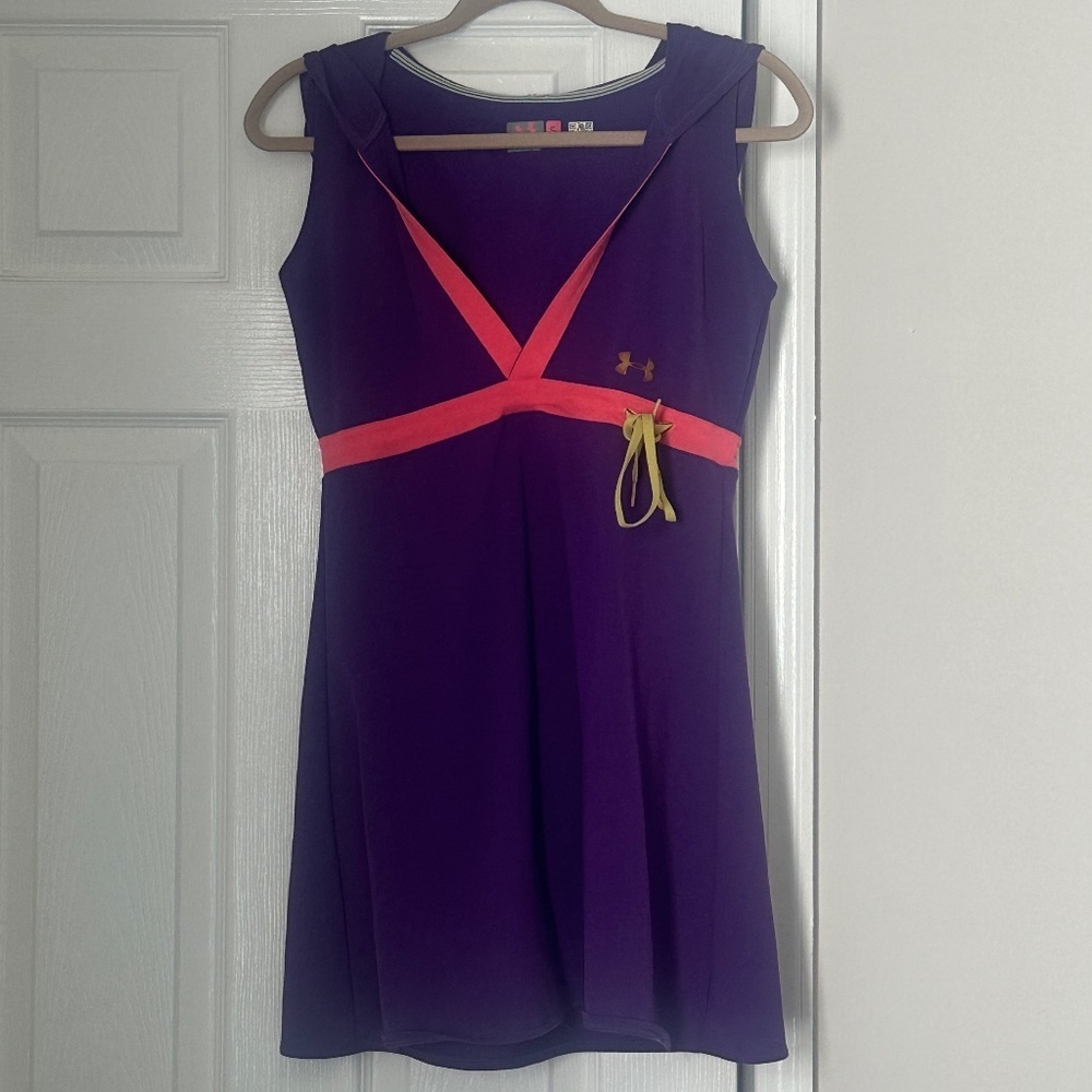 Under Armour Size Small Hooded Sleeveless Athletic Tennis Dress Purple Pink